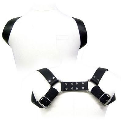 LEATHER BODY arnés para hombre con diseño de pistolera